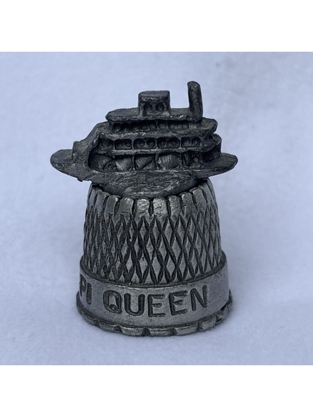 Vintage Pewter Mississippi Queen Paddle Wheel Steamboat Travel Souvenir Thimble